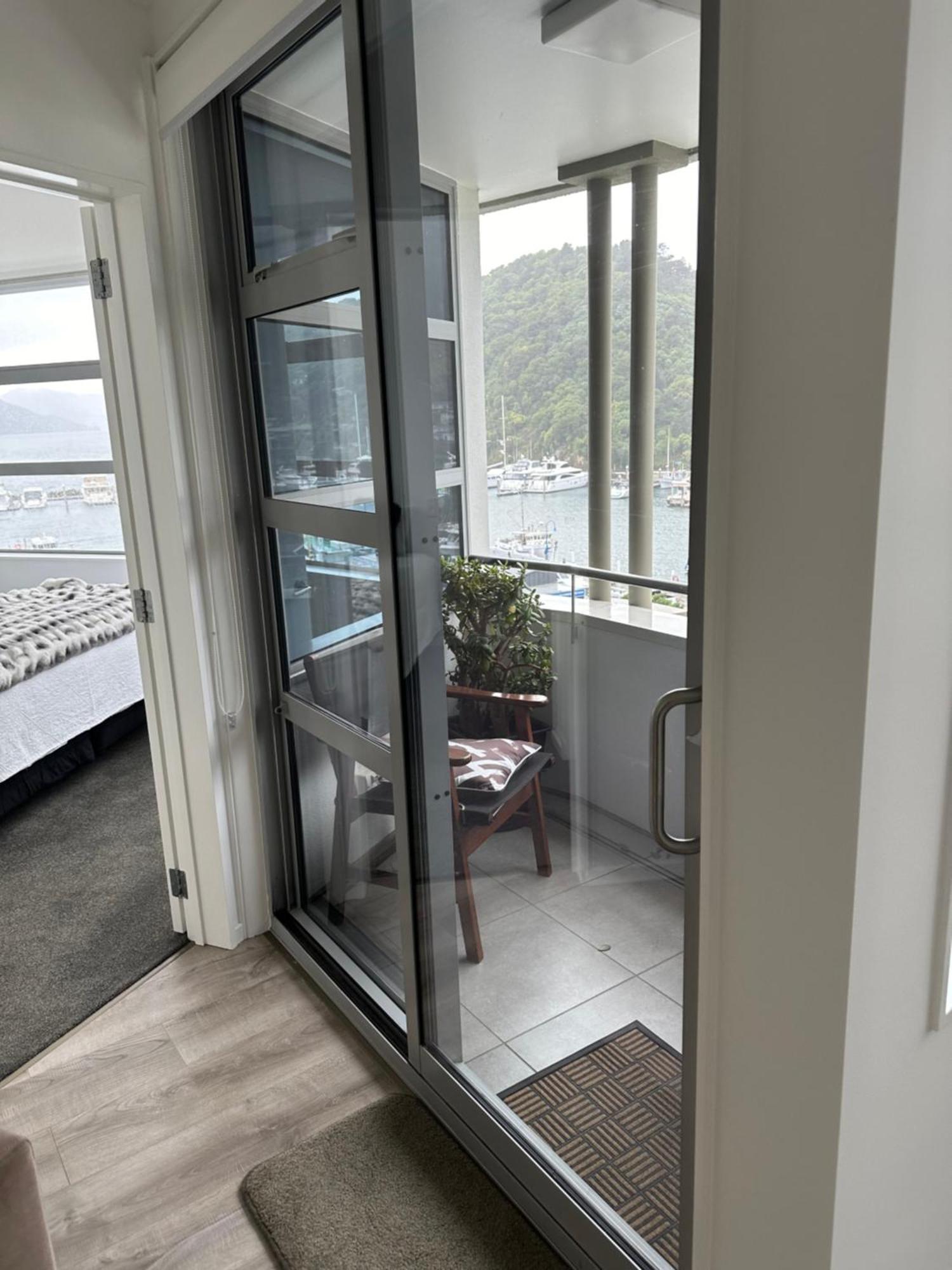 Picton Waterfront Apartments Экстерьер фото