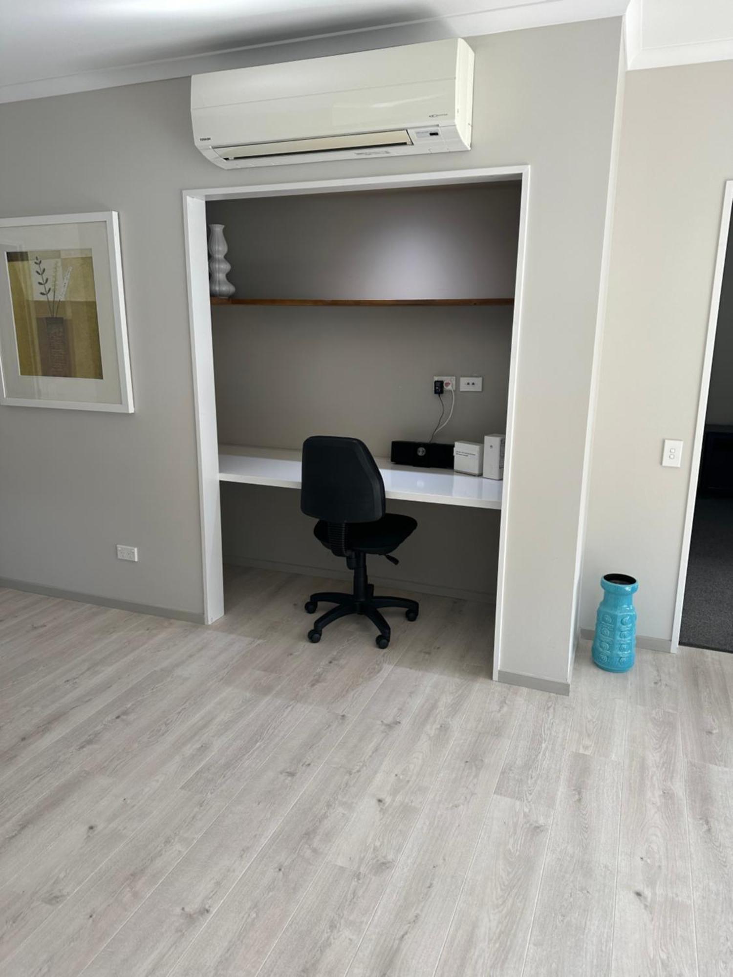 Picton Waterfront Apartments Экстерьер фото