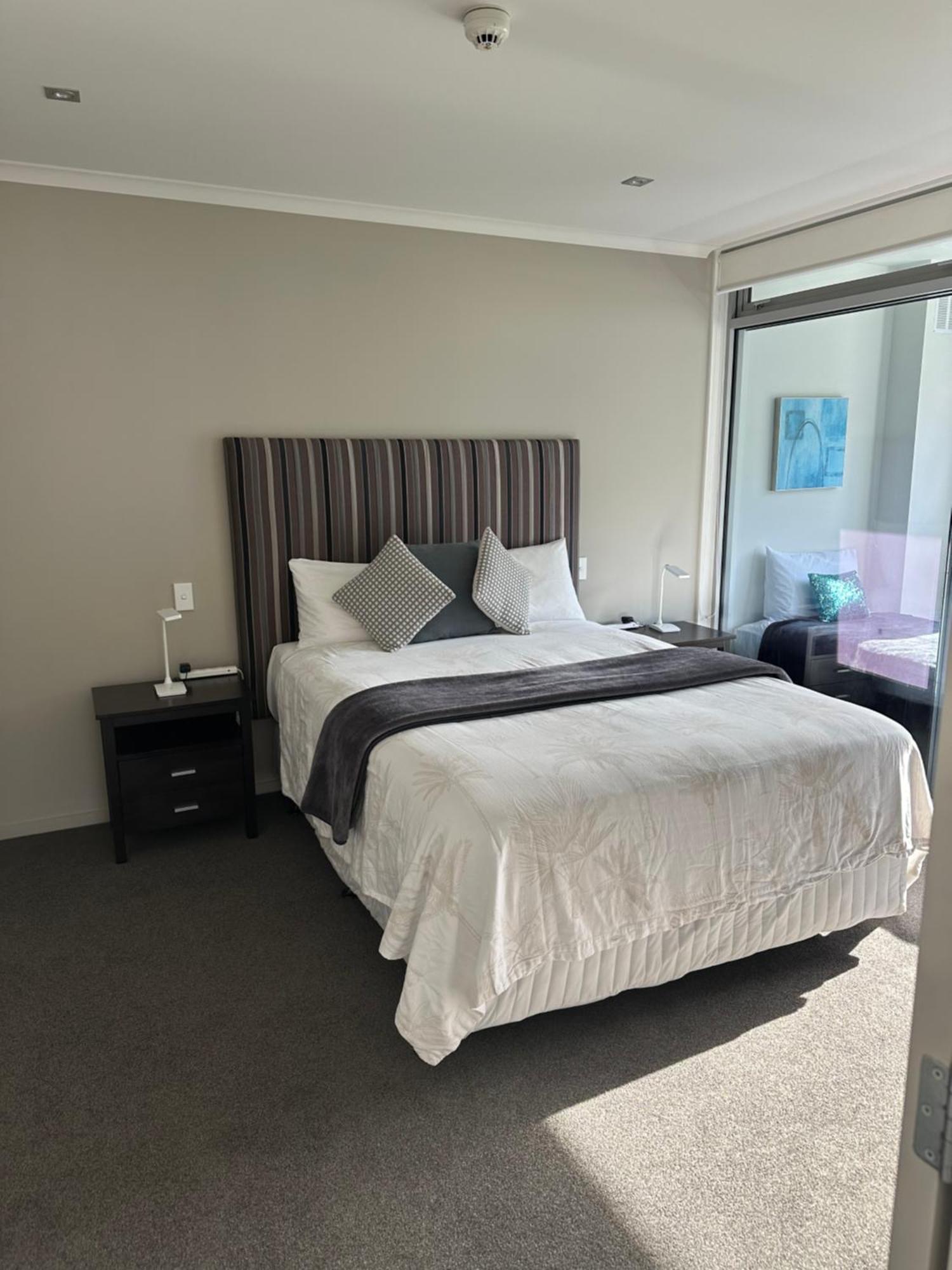 Picton Waterfront Apartments Экстерьер фото